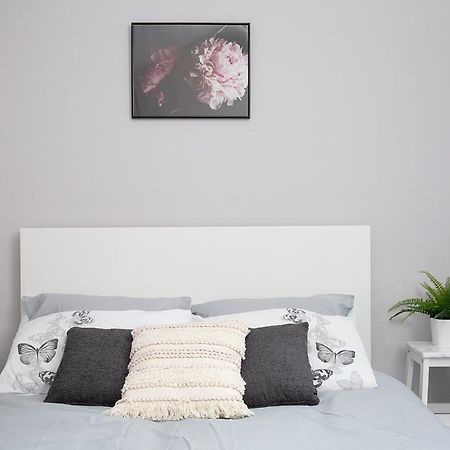 Beautiful first floor apartment Poulton-le-Fylde Extérieur photo