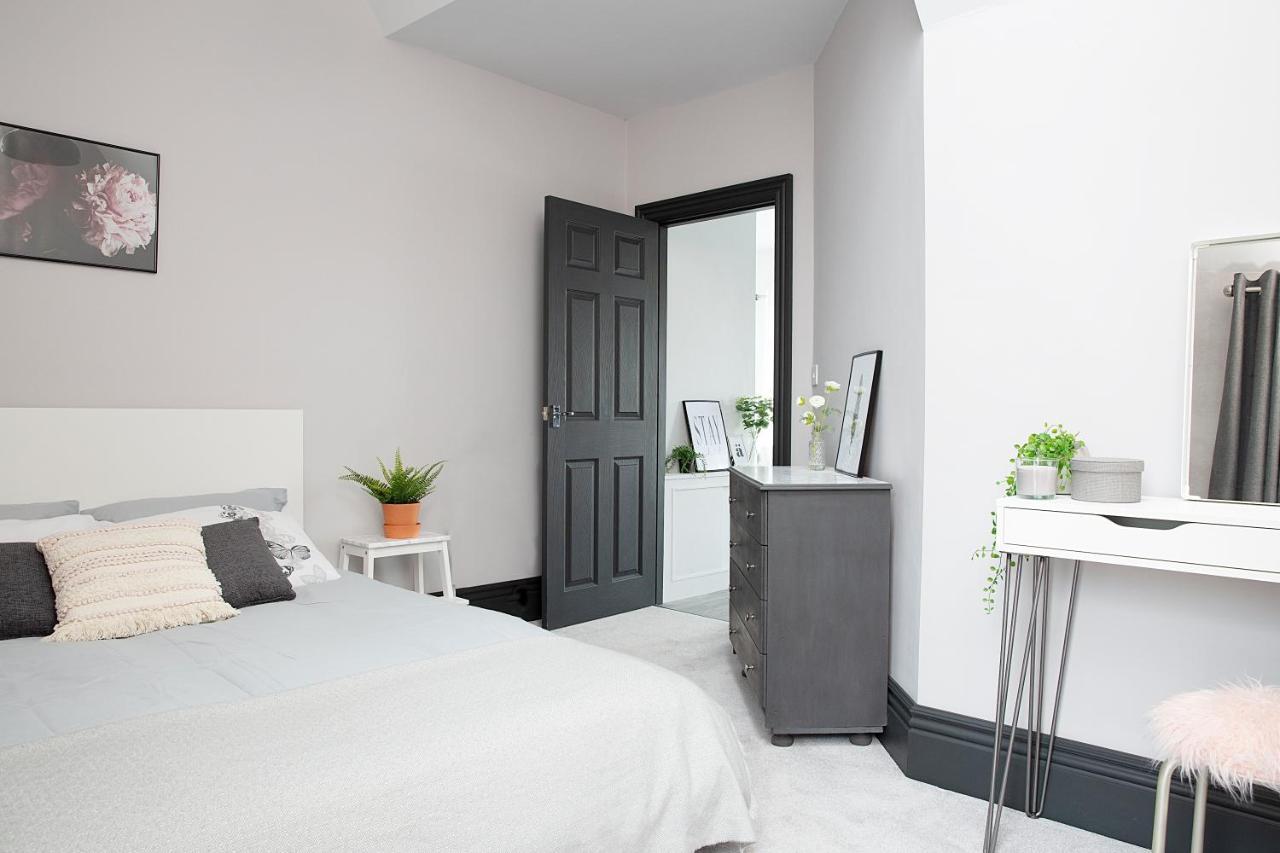 Beautiful first floor apartment Poulton-le-Fylde Extérieur photo